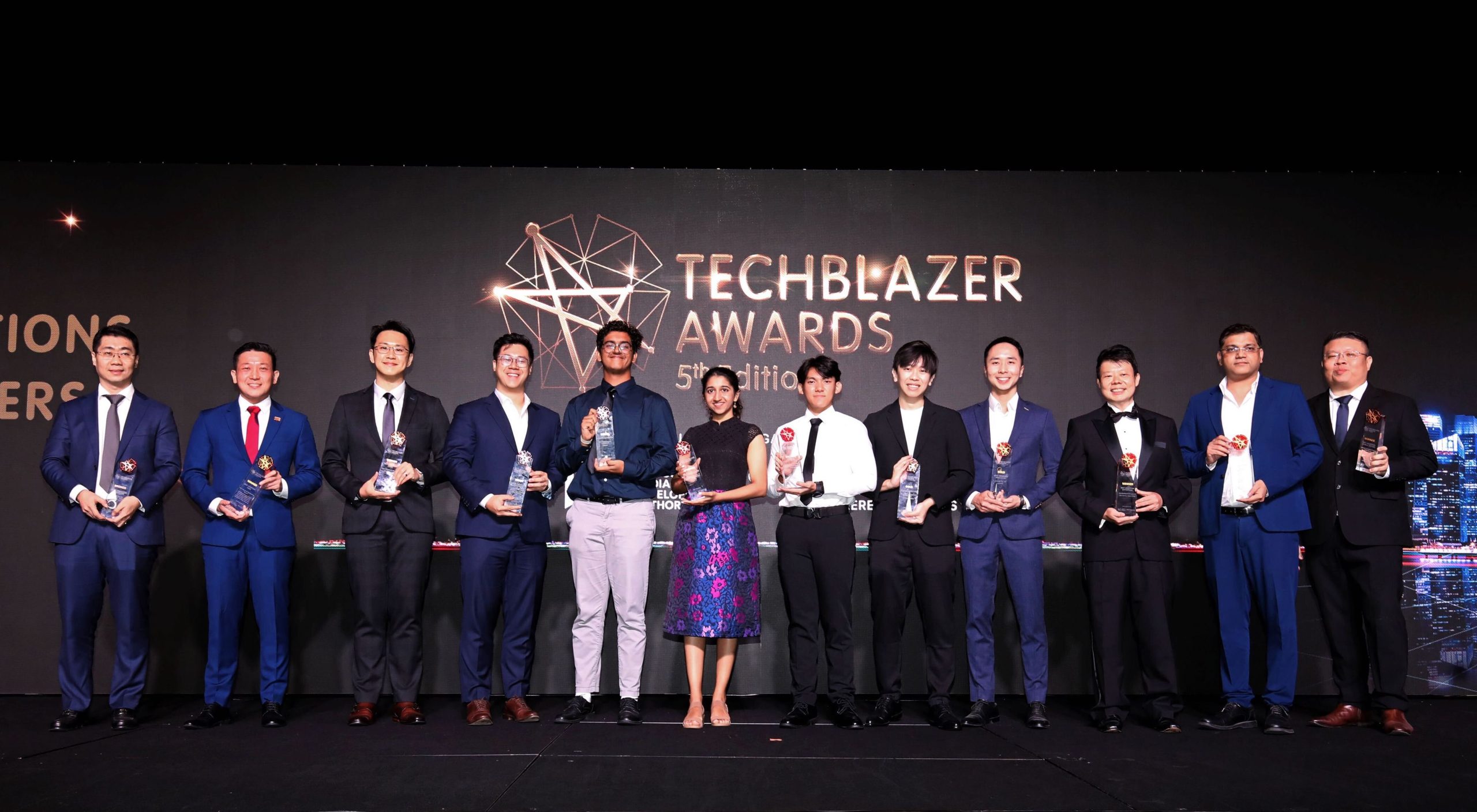 Augmentus Wins Silver for Most Promising Innovation at the TechBlazer Awards 2023